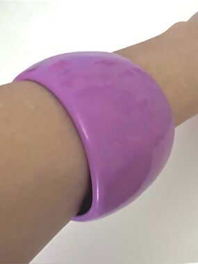 Chunky Lavender Acrylic Bangle Bracelet